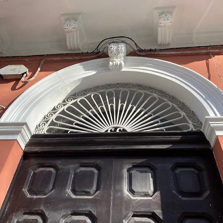 Appartamento Mini Loft - Bari Centro - A Due Passi Dal Mare Esterno foto