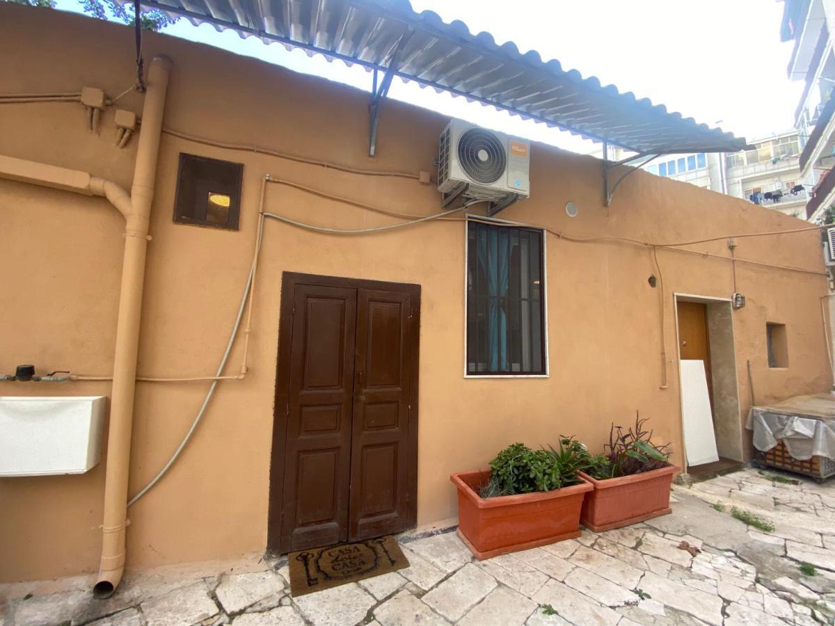 Appartamento Mini Loft - Bari Centro - A Due Passi Dal Mare Esterno foto