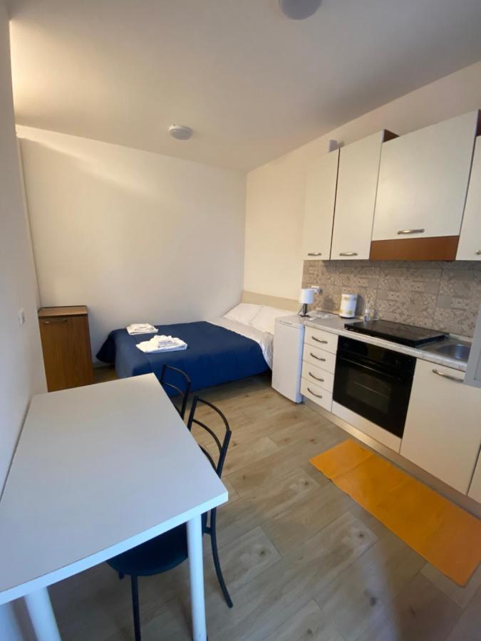 Appartamento Mini Loft - Bari Centro - A Due Passi Dal Mare Esterno foto